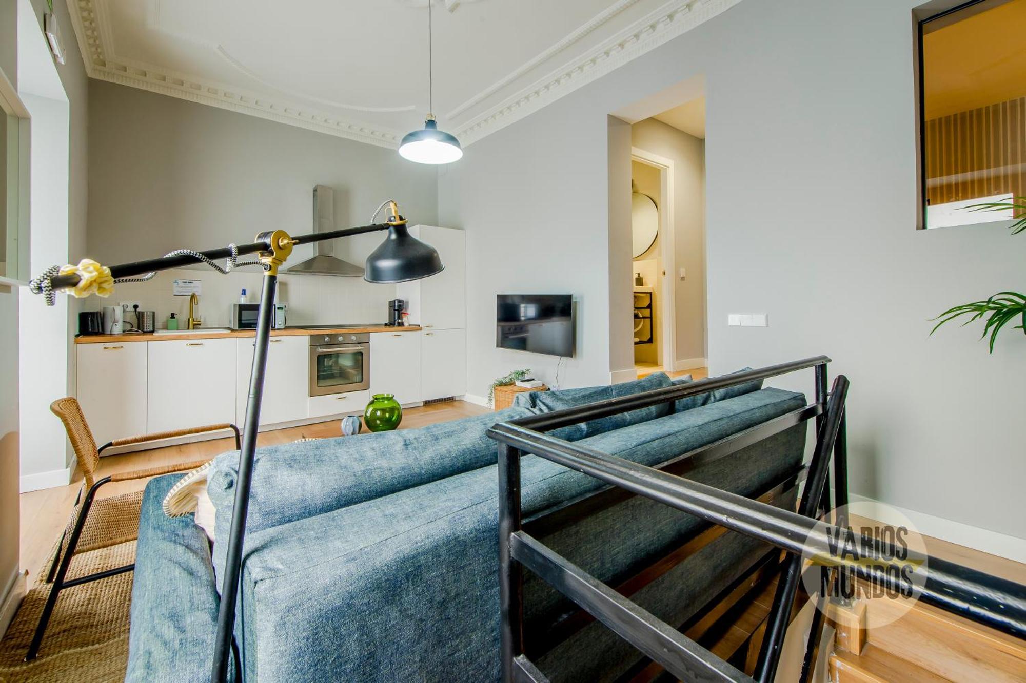 Modern Apt & Cool Interior Design A 20 Metros Del Retiro E1 マドリード エクステリア 写真